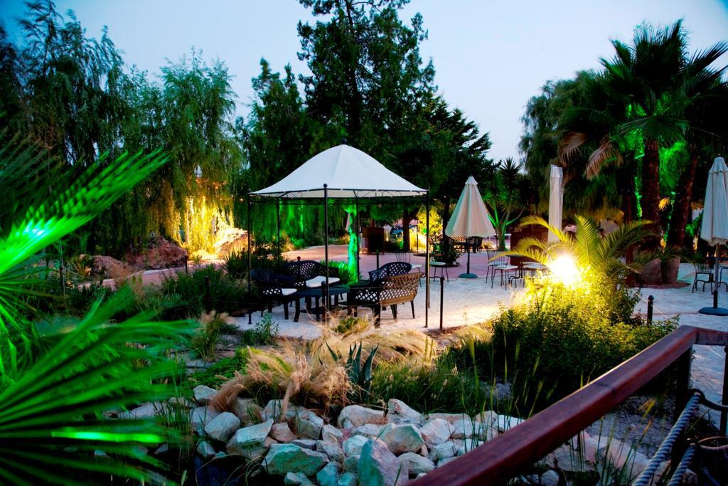 Отель Jardines De Casablanca Каравака-де-ла-Крус Экстерьер фото